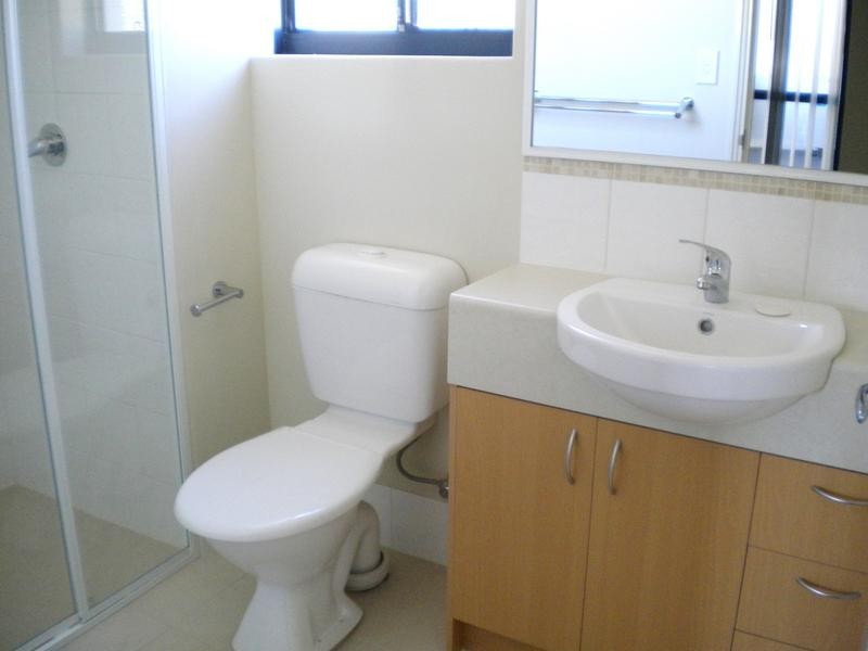 29/17 Southdown Place, Thornlie WA 6108