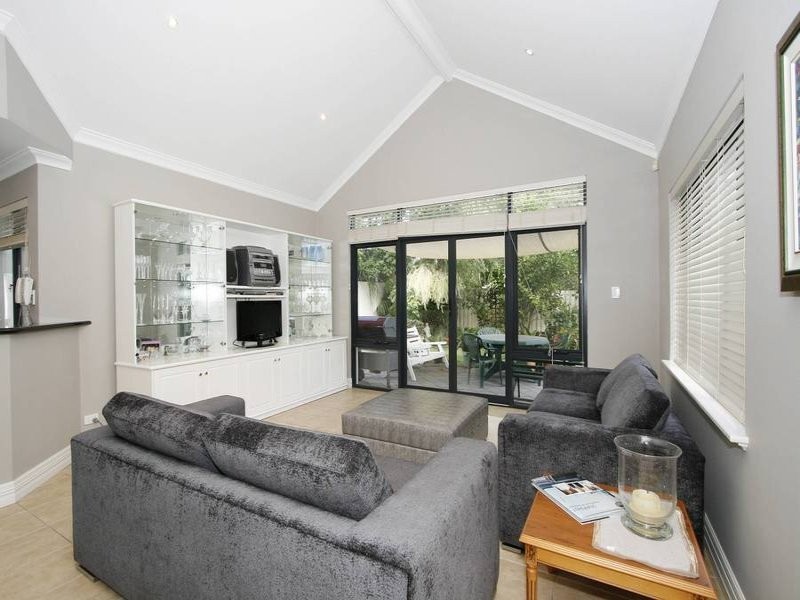 22 Purdie Avenue, Ardross WA 6153