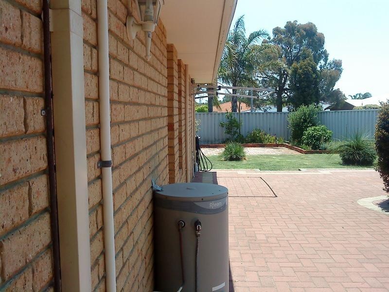 15a Hamlet Court, Bibra Lake WA 6163