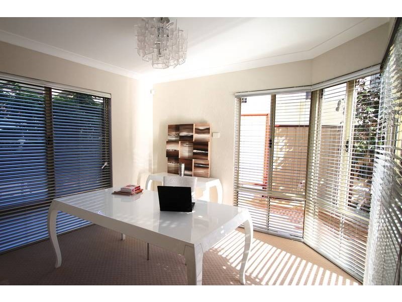 47a Riseley Street, Ardross WA 6153