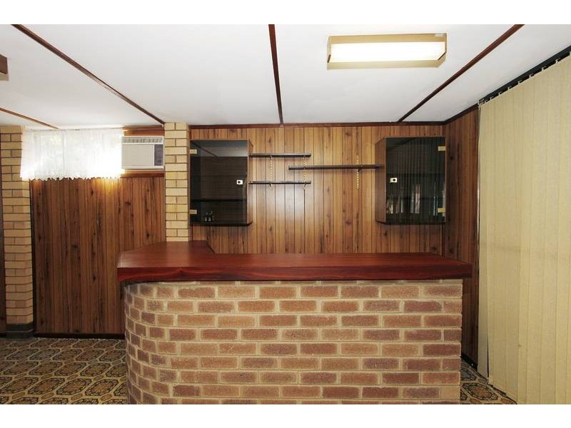 33 Iveston Road, Lynwood WA 6147