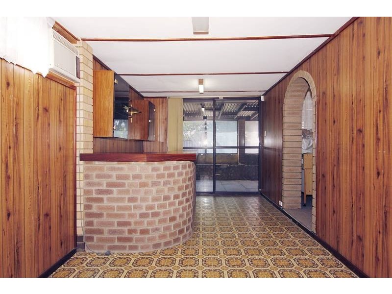 33 Iveston Road, Lynwood WA 6147