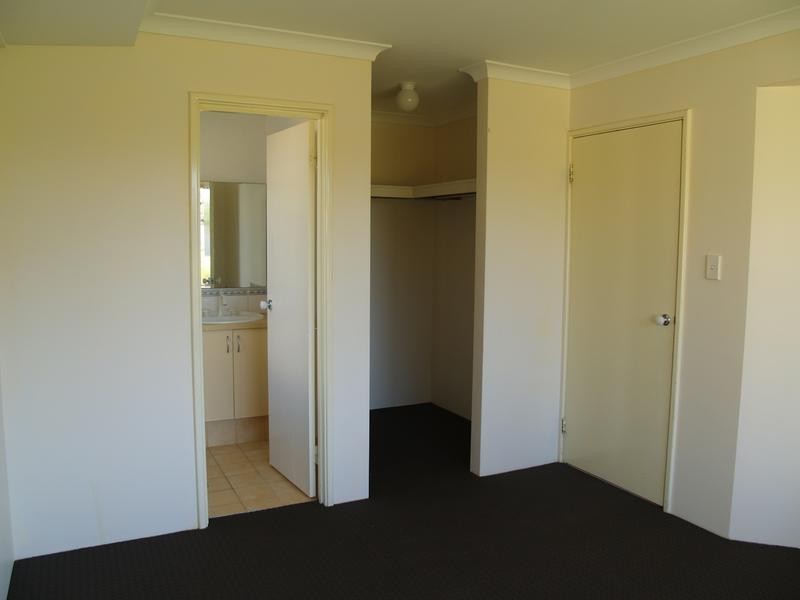33b Batten Street, Coolbellup WA 6163