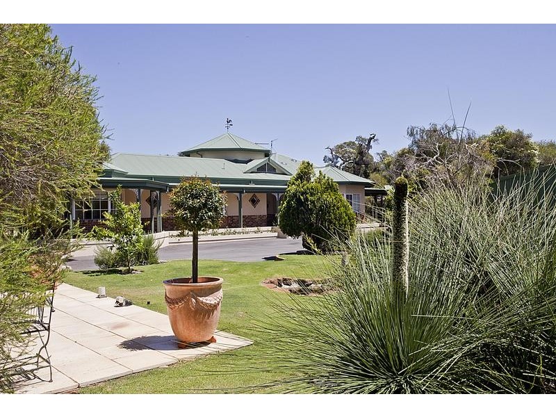 331 De Haer Road, Wandi WA 6167