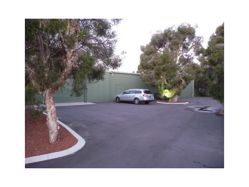 331 De Haer Road, Wandi WA 6167