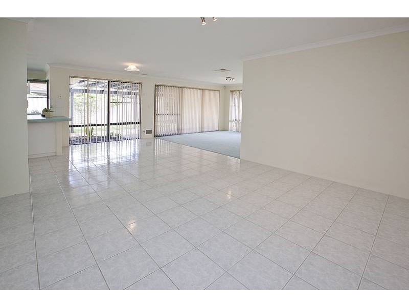 35b Strickland Road, Ardross WA 6153