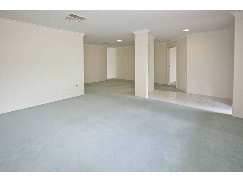 35b Strickland Road, Ardross WA 6153