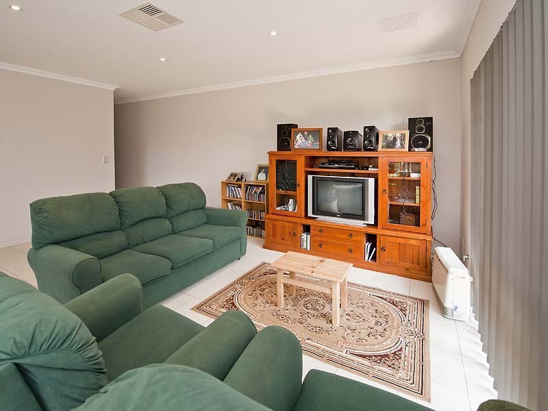 3 Counihan Bend, Harrisdale WA 6112