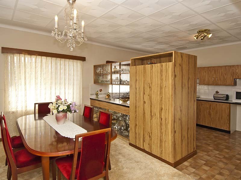 16a Woodley Crescent, Melville WA 6156