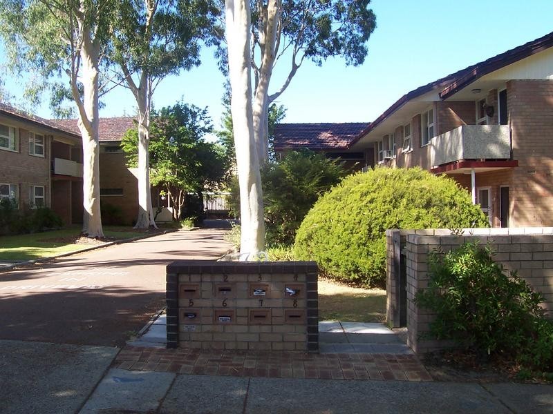 8/79 Kintail Rd, Applecross WA 6153