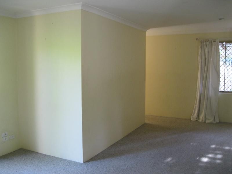 2/11 Adamson Rd, Brentwood WA 6153