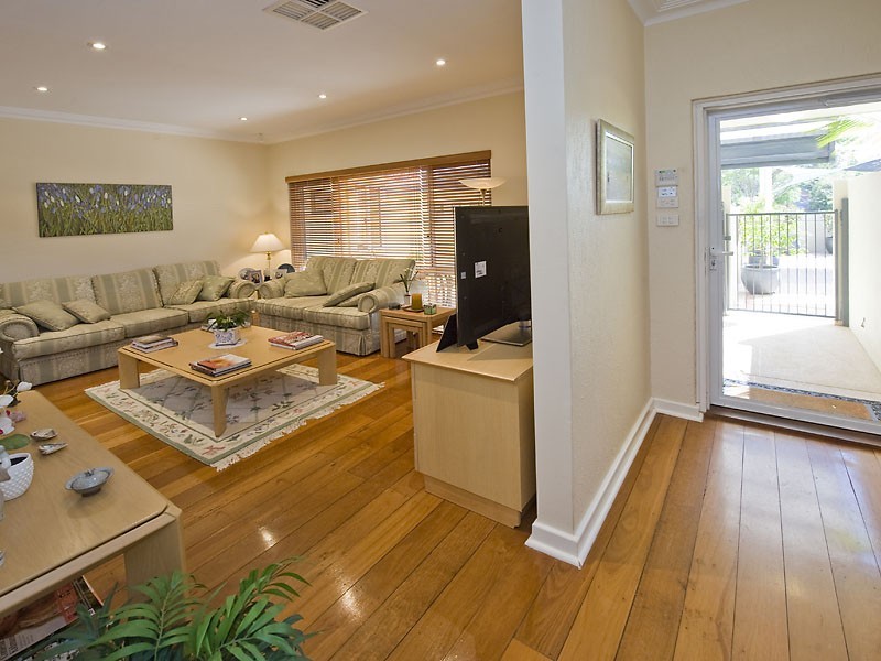 98 Ardross Street, Applecross WA 6153