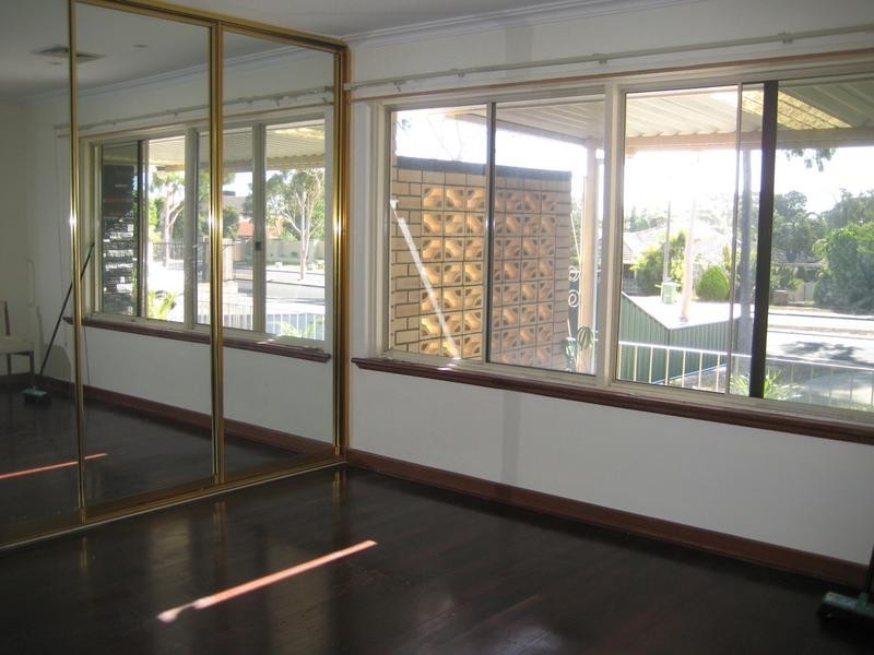 76 Riseley ST, Ardross WA 6153