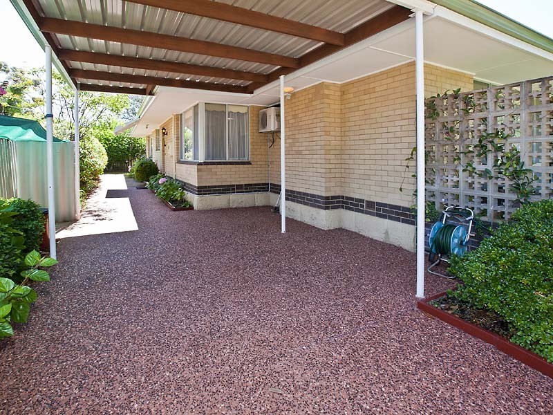 4a Layman Street, Booragoon WA 6154