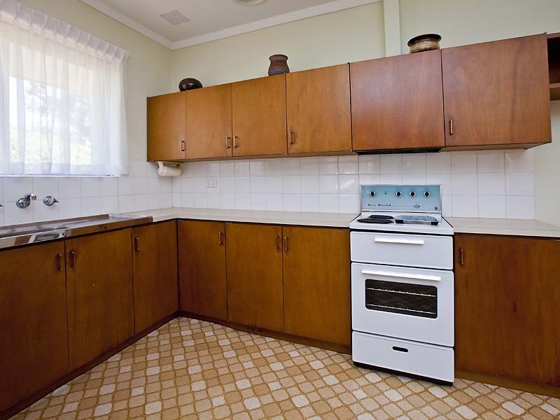 4a Layman Street, Booragoon WA 6154