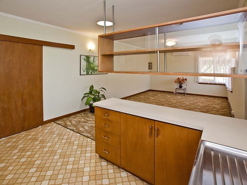 4a Layman Street, Booragoon WA 6154