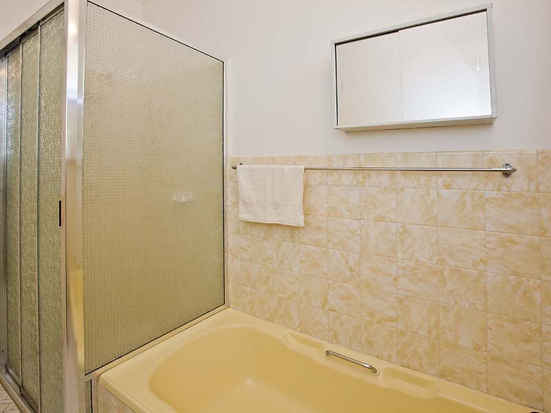 4a Layman Street, Booragoon WA 6154