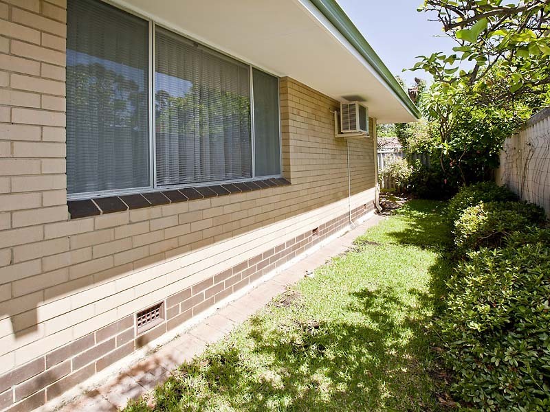 4a Layman Street, Booragoon WA 6154