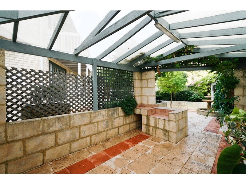 1 Wayman Street, Mount Pleasant WA 6153