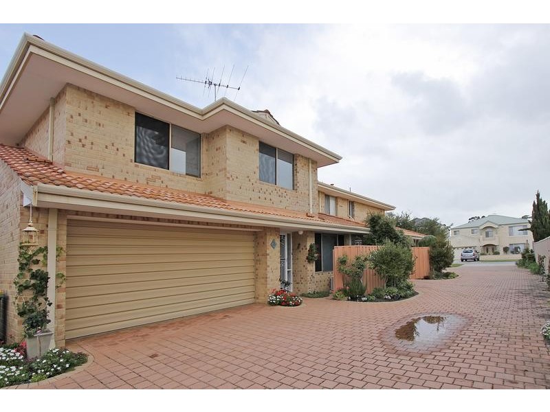 2/20 Fletcher Street, Applecross WA 6153