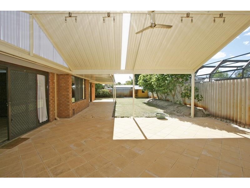 8 Colleran Way, Booragoon WA 6154