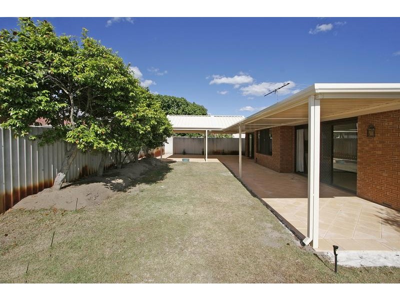 8 Colleran Way, Booragoon WA 6154