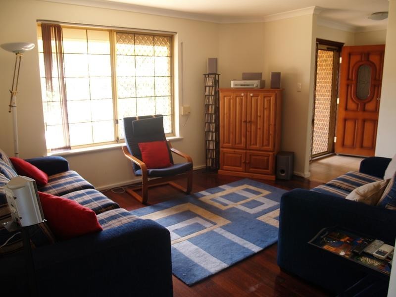 32b Cleopatra Street, Palmyra WA 6157
