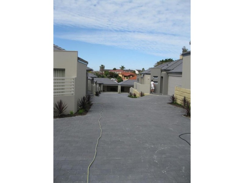 10/11 Kathleen Avenue, Maylands WA 6051