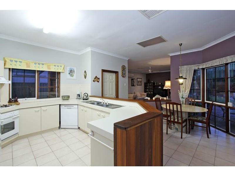 27 Lawlor Road, Attadale WA 6156