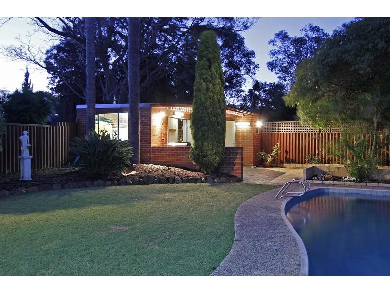 27 Lawlor Road, Attadale WA 6156