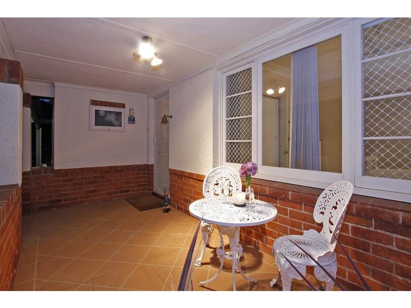 27 Lawlor Road, Attadale WA 6156