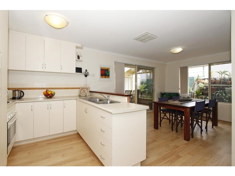 20c York Avenue, Bentley WA 6102