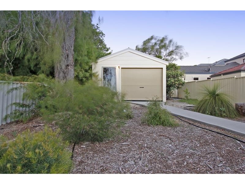 24a Norma Road, Alfred Cove WA 6154