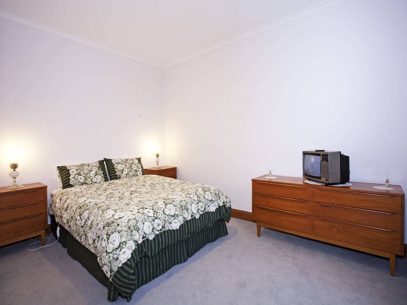 11 Bourbon Way, Waurn Ponds VIC 3216