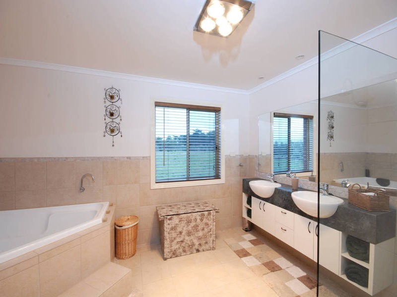 35 Belchers Lane, Barwon Heads VIC 3227