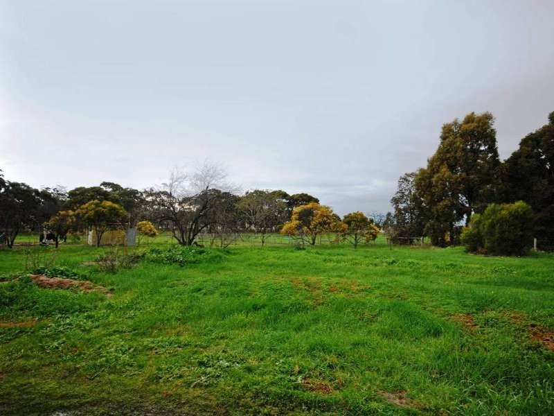 2156 Ballan Road, Anakie VIC 3221