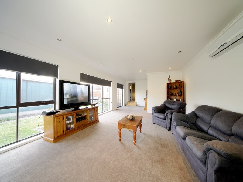 3 Drews Road, Marshall VIC 3216