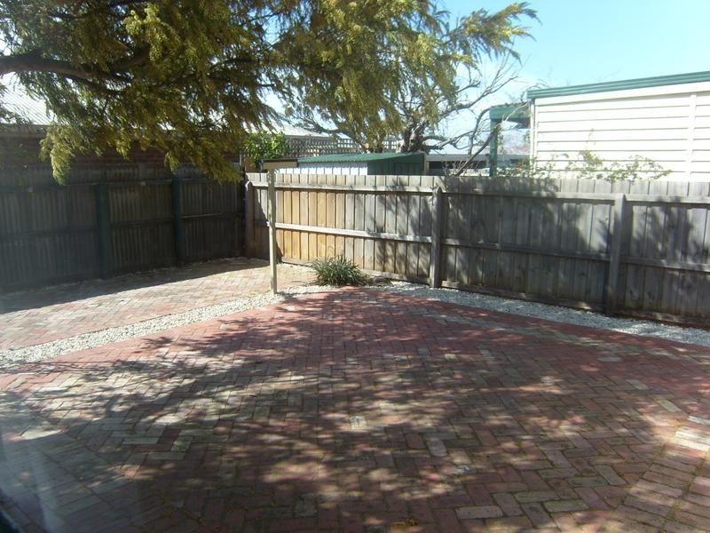 41 BALLIANG ST, East Geelong VIC 3219