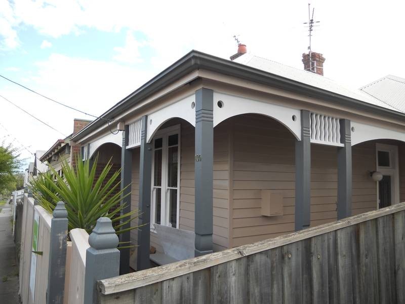 130 GHERINGHAP ST, Geelong VIC 3220