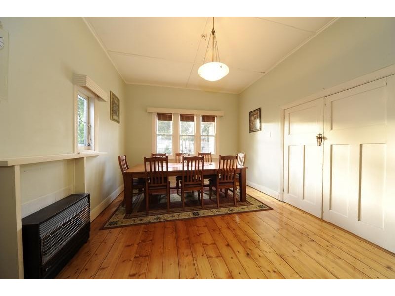 320 Shannon Avenue, Newtown VIC 3220