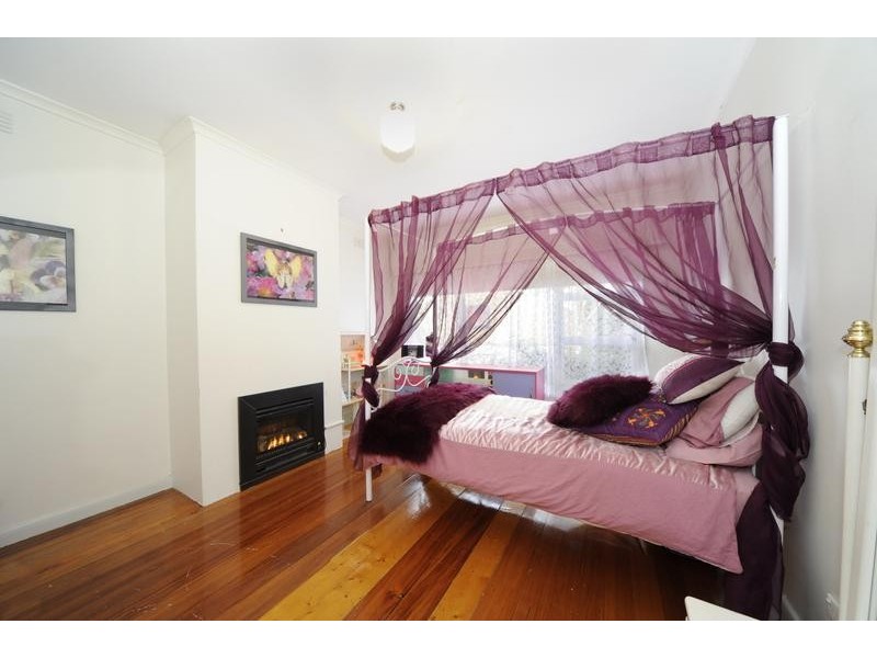 320 Shannon Avenue, Newtown VIC 3220