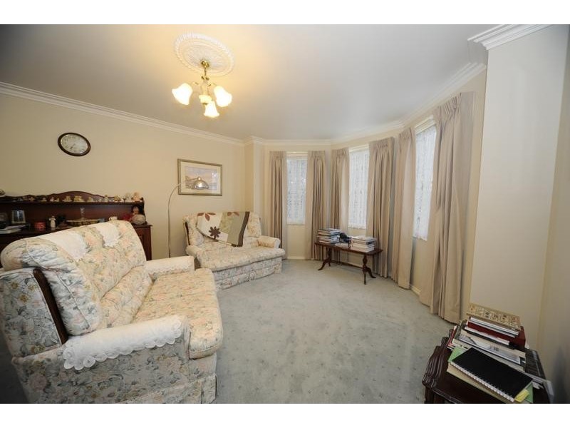 24 Homewood Lane, Highton VIC 3216