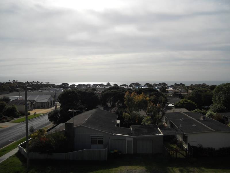 3/209 Payne street, Torquay VIC 3228