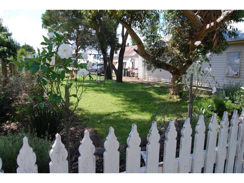 32 Staughton Street, Meredith VIC 3333