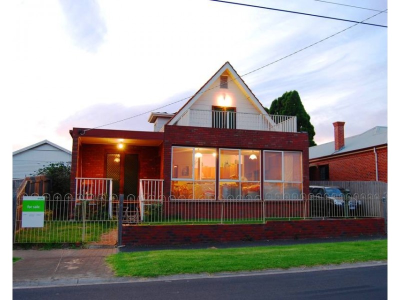 16 Holden Avenue, Rippleside VIC 3215