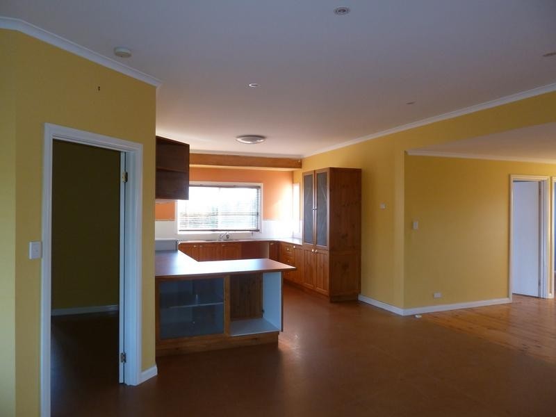 16 Sinclair Ave, Surf Beach VIC 3922