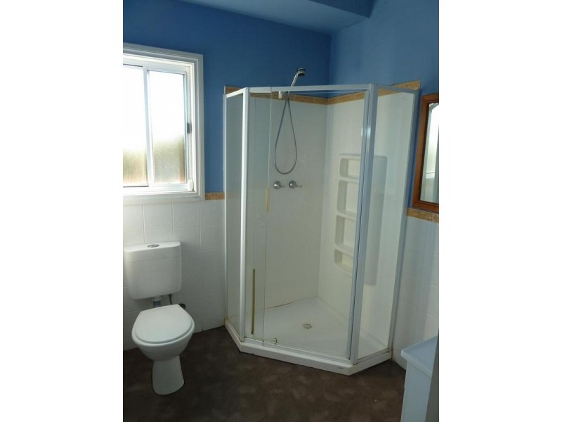 16 Sinclair Ave, Surf Beach VIC 3922