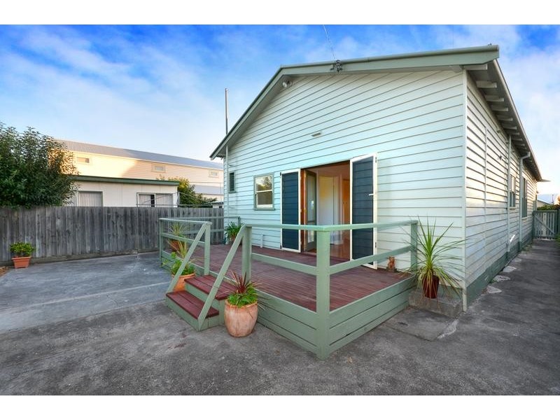 119 Ormond Road, East Geelong VIC 3219