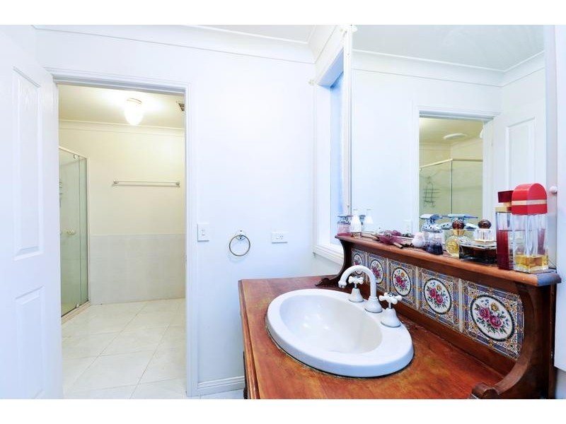 15 Leilani Court, Highton VIC 3216