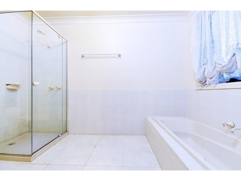 15 Leilani Court, Highton VIC 3216